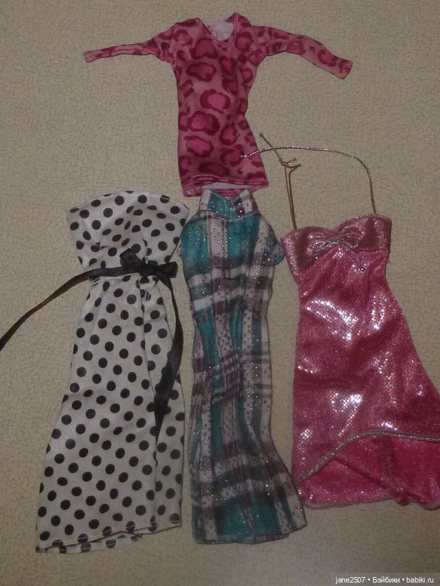 Лот простой одежды Handmade для Барби - платья (новые) (фото 2)