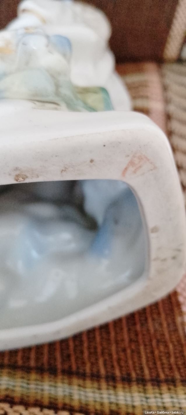 Статуэтка из фарфора "Девочка с венком". СССР (фото 8)