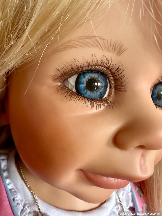 Белокурая красавица Doro (Доро) от Monika Levenig