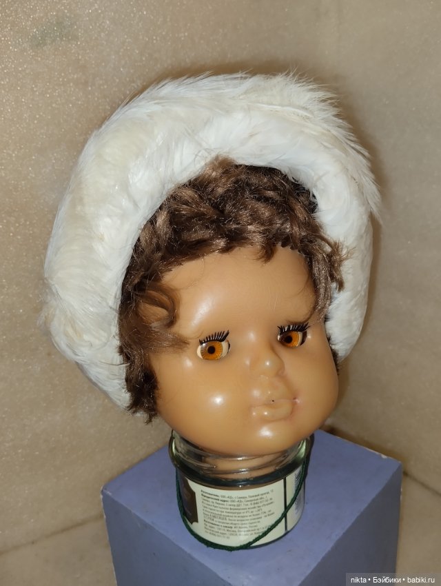 Шляпка из перьев. Винтаж — Одежда (фото 3)