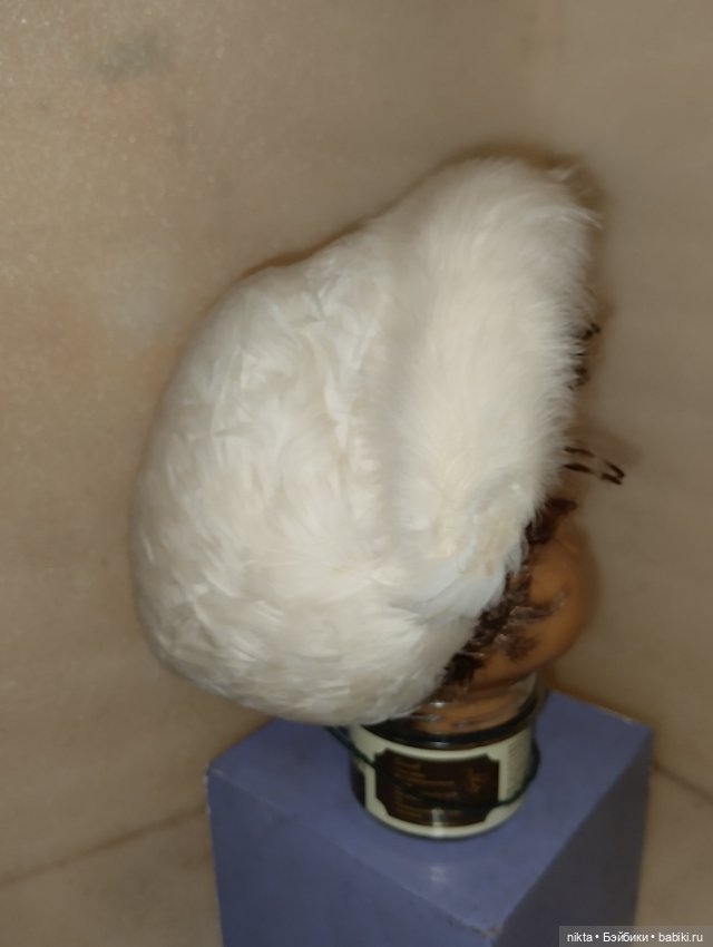 Шляпка из перьев. Винтаж — Одежда (фото 2)