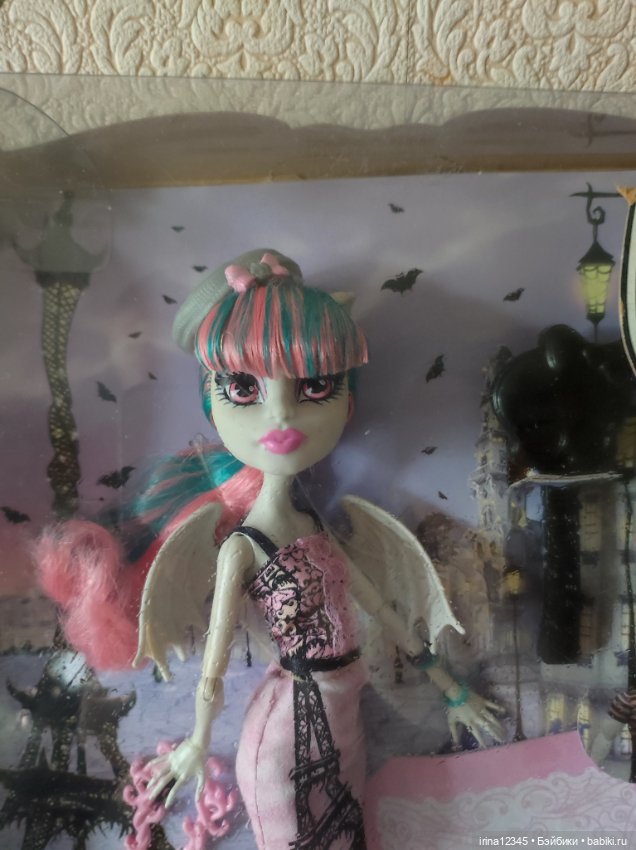 Рошель Гойл — Игровые куклы