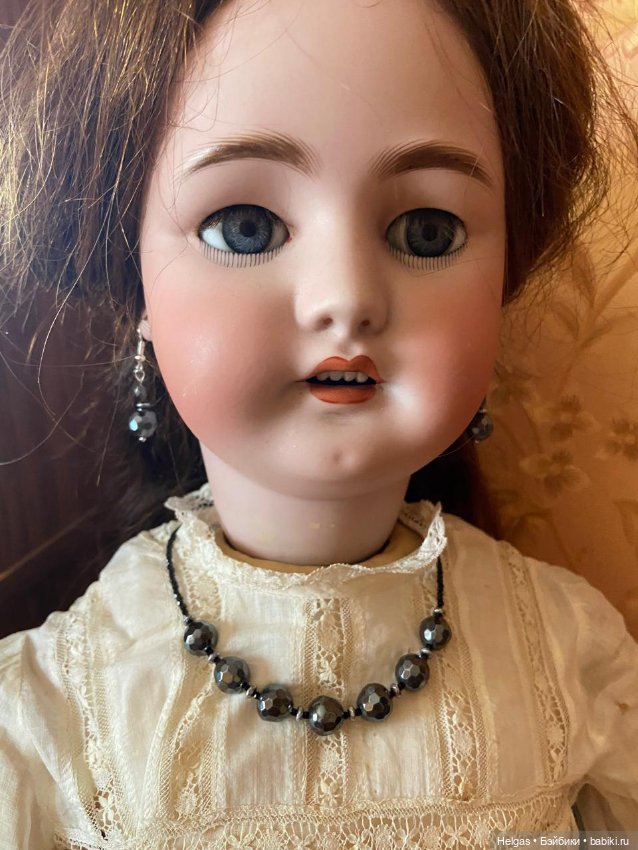 Комплект украшений из натуральных драгоценных камней: шпинели и гематита (фото 3)