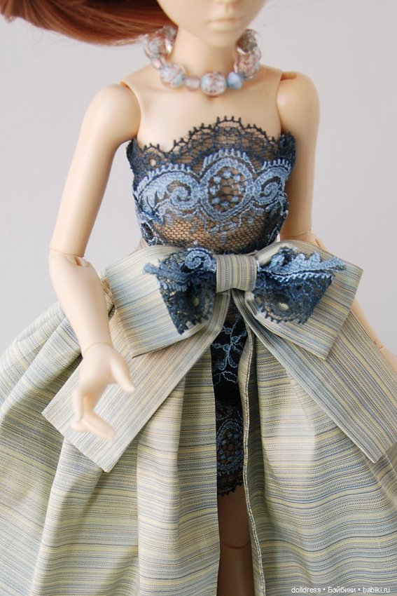 Платье со шлейфом — Одежда для кукол (фото 4)
