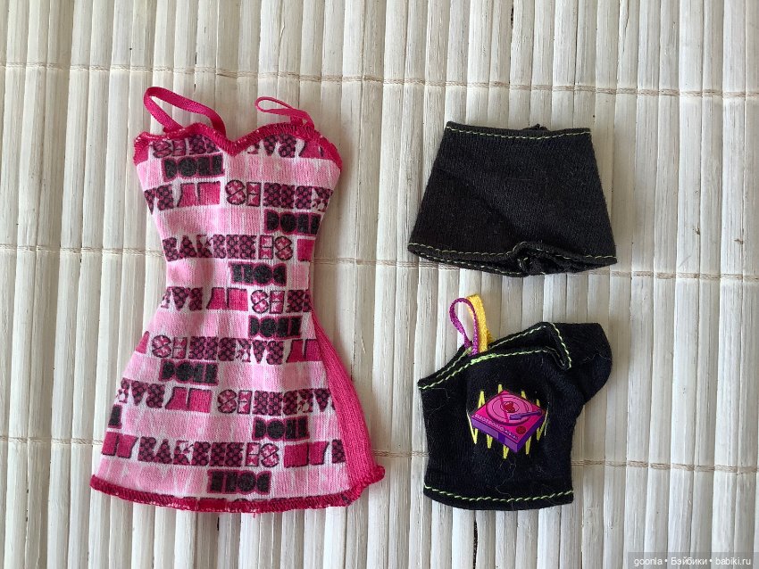 Лот одежды для кукол 1/6 #6