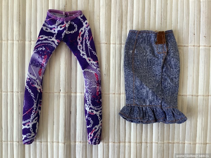 Лот одежды для кукол 1/6 #4 (фото 2)