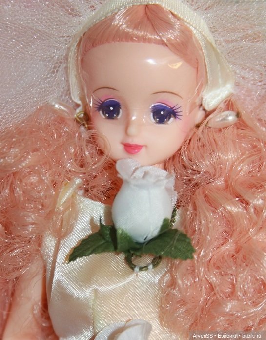 Винтажная Дженни из второй серии Calendar April 1997 to March 1998 (фото 4)