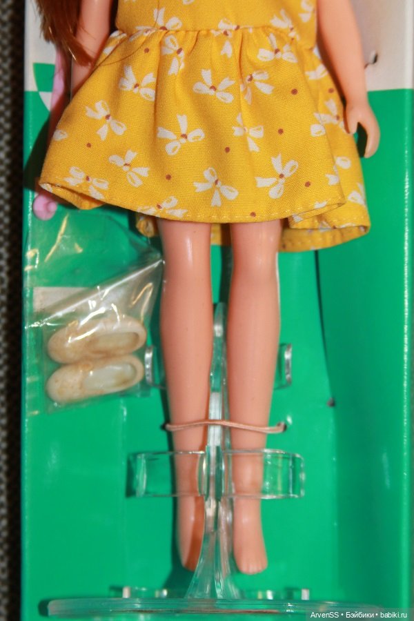 Винтажная Ликка третьего поколения компании Такара из серии Print Dress (фото 3)