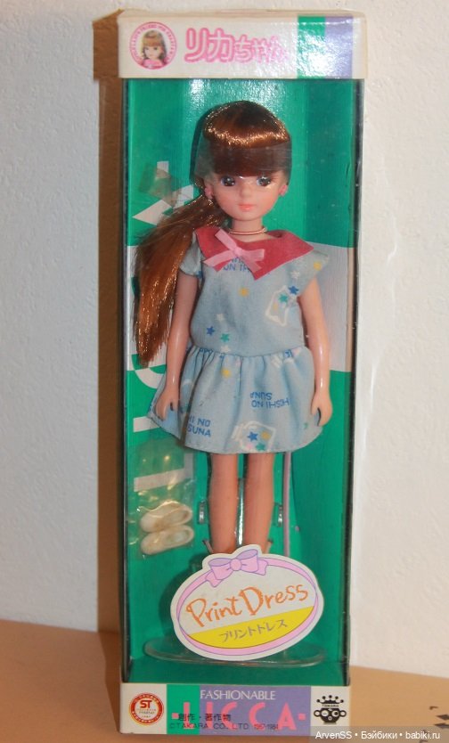 Винтажная Ликка третьего поколения компании Такара из серии Print Dress