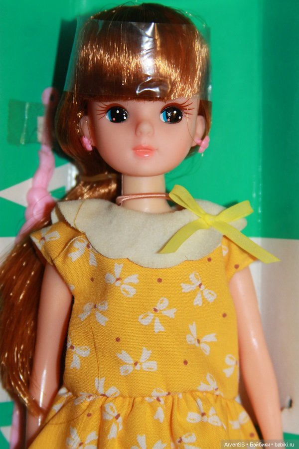 Винтажная Ликка третьего поколения компании Такара из серии Print Dress (фото 2)