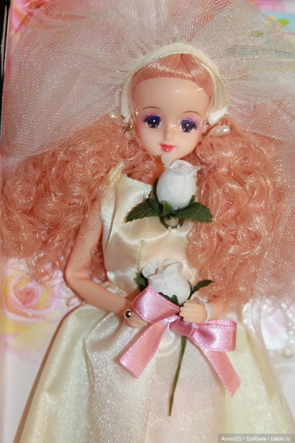 Винтажная Дженни из второй серии Calendar April 1997 to March 1998 (фото 6)