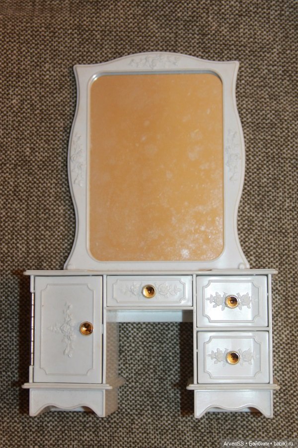 Винтажное трюмо для Ликки компании Такара (фото 4)