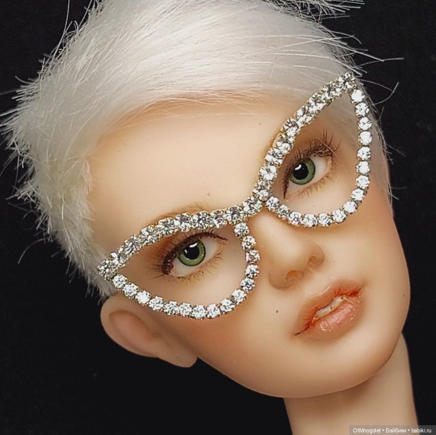 Очки с цирконием — Одежда (фото 5)