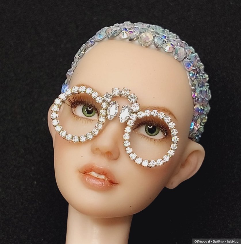 Очки с цирконием — Одежда (фото 7)
