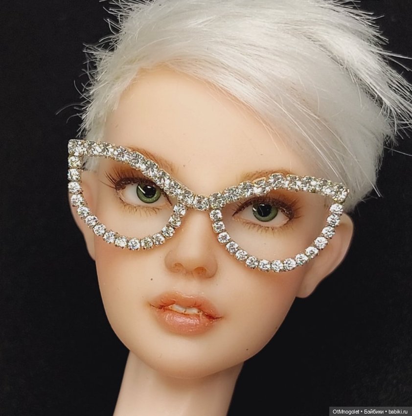 Очки с цирконием — Одежда (фото 3)