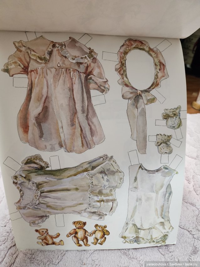 Чудесный винтажный альбом с бумажными куколками 1976-1980гг (фото 8)