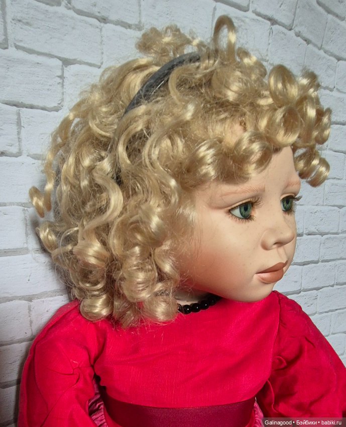 Megan Christine Orange — Коллекционные куклы