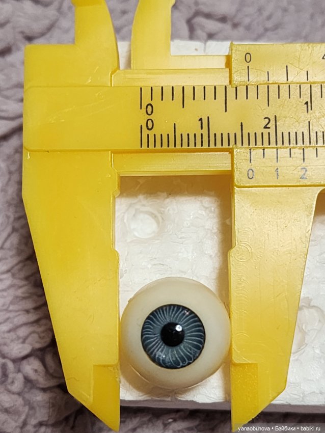 Винтажные кукольные глаза пластик, 13-15 мм (фото 7)