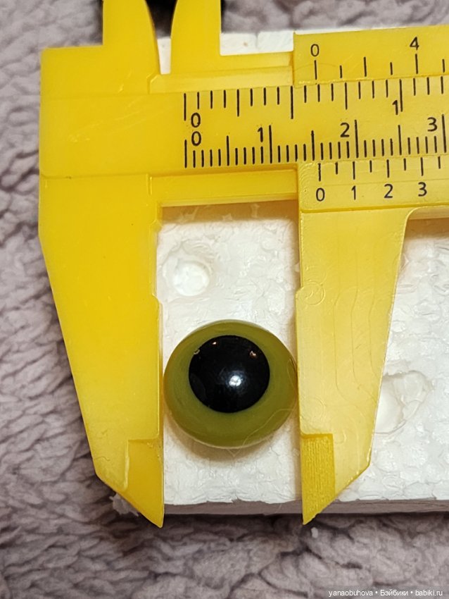 Винтажные кукольные глаза пластик, 13-15 мм