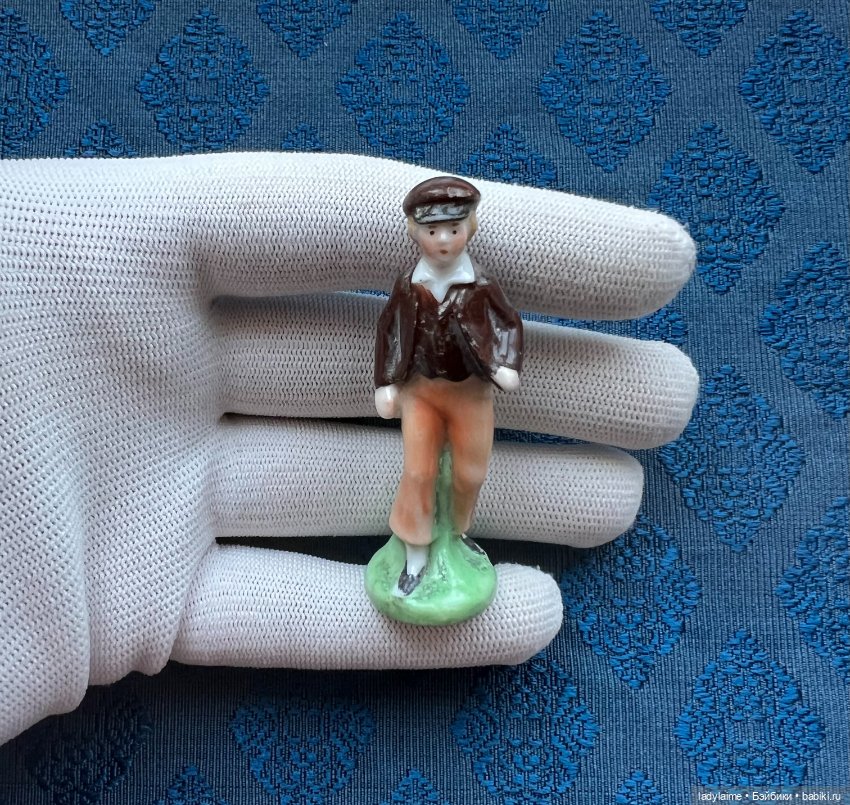 Антикварная фигурка - 6,5 см