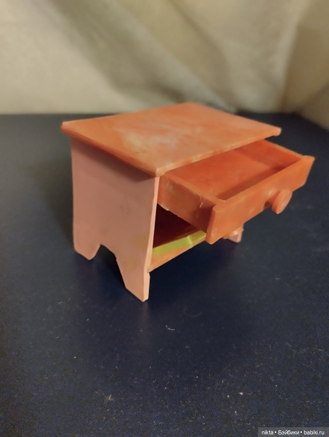 Мебель для кукол СССР Тумбочка (фото 6)