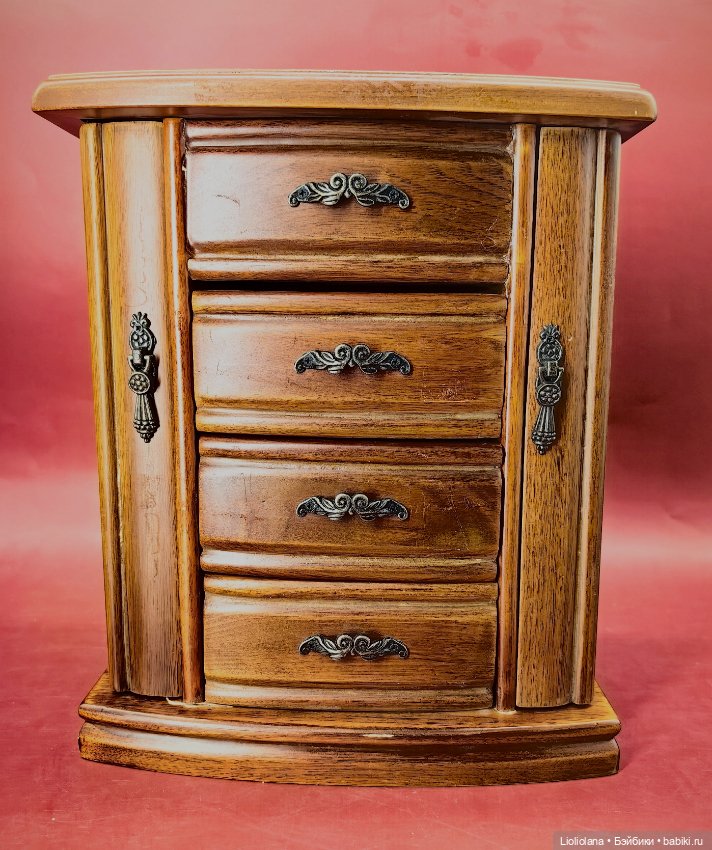 Шкатулка шкаф для кукол №8