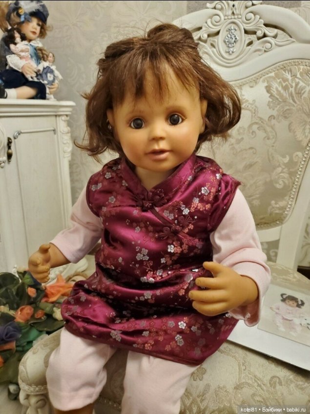 Виниловая коллекционная кукла Gerlinde Feser (фото 3)