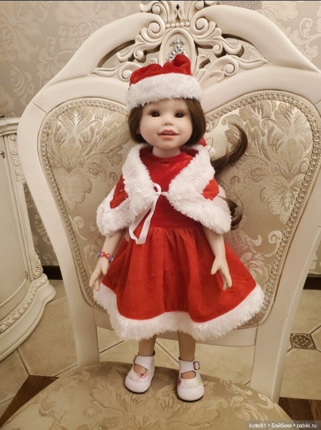 Виниловая игровая кукла Диана (фото 5)