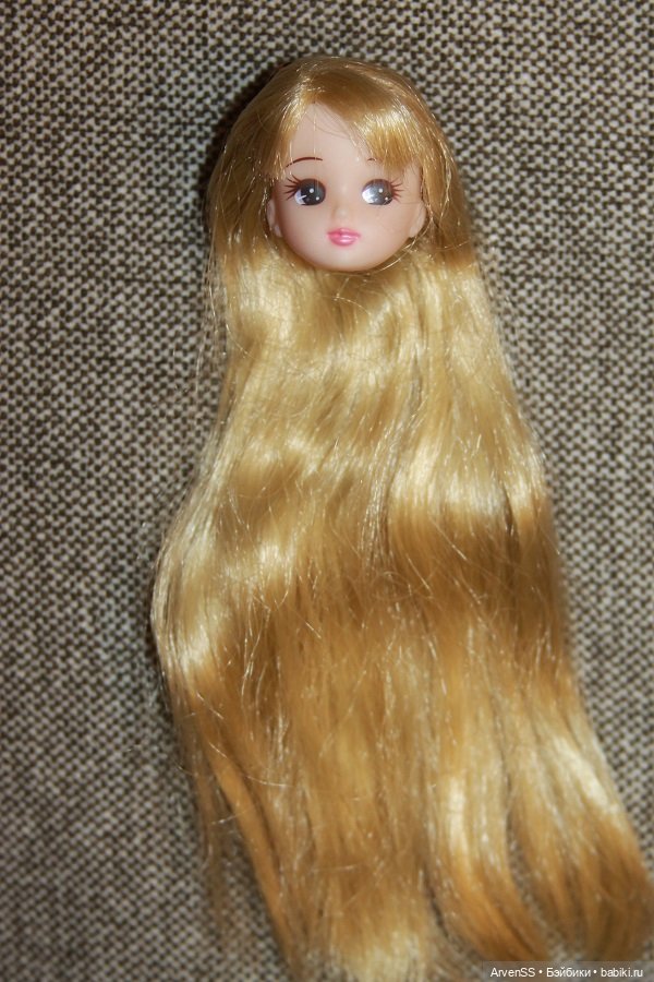 Голова "прозрачной" Ликки компании Такара