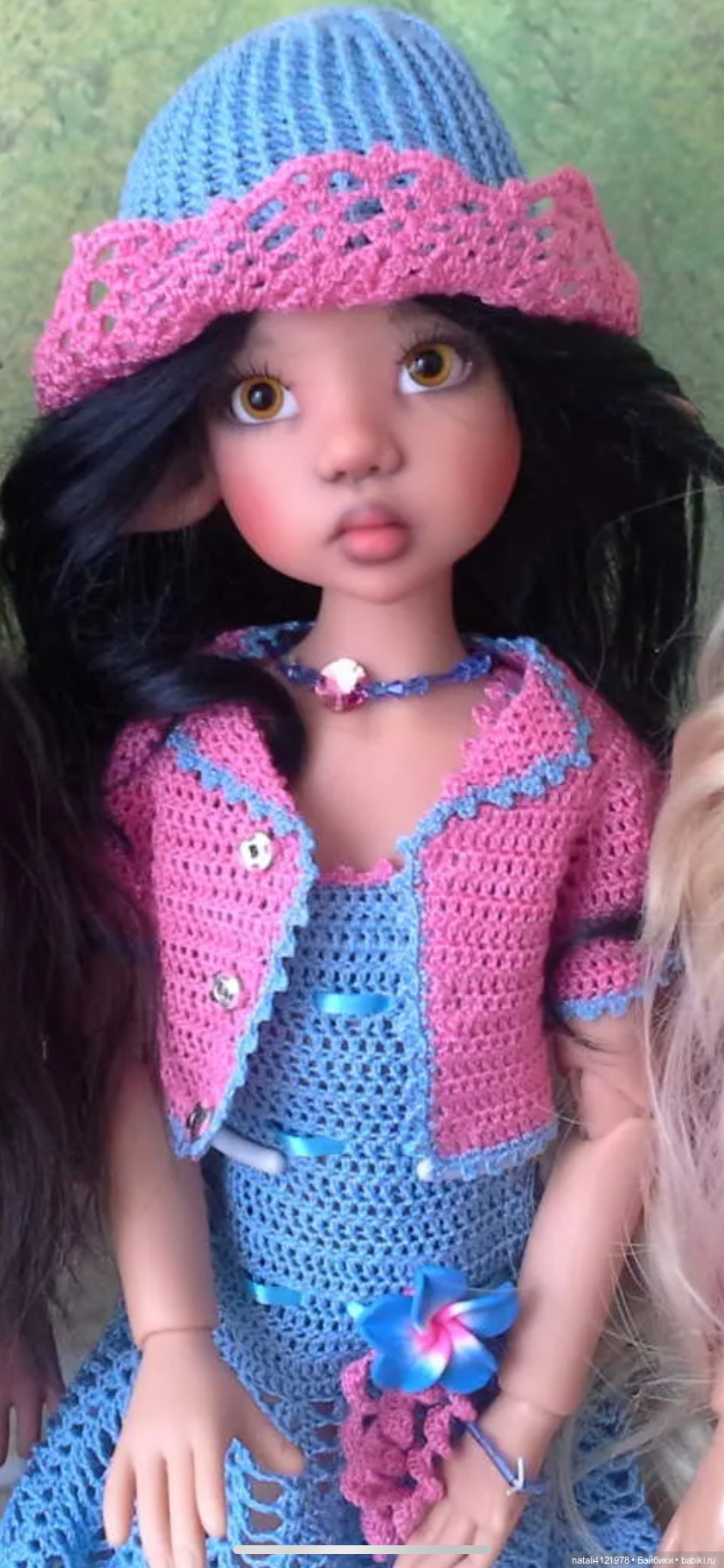 Laryssa Tan от Kaye Wiggs. Рост 45 см, размер МСД