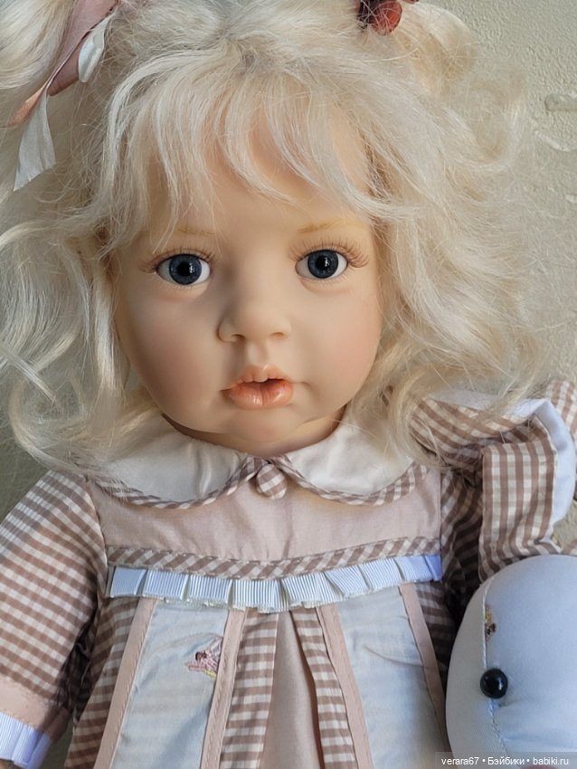 Белокурая малышка Ulla со своим большим другом зайцем от Hildegard Gunzel (фото 4)