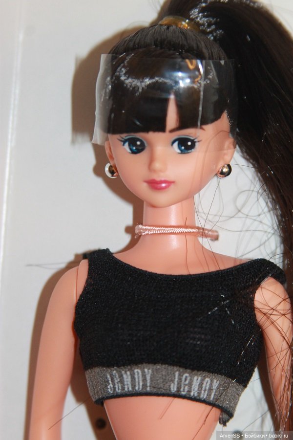 Подружка Дженни Кисара с длинным хвостом из лимитной серии Jenny's Club компании Такара (фото 5)