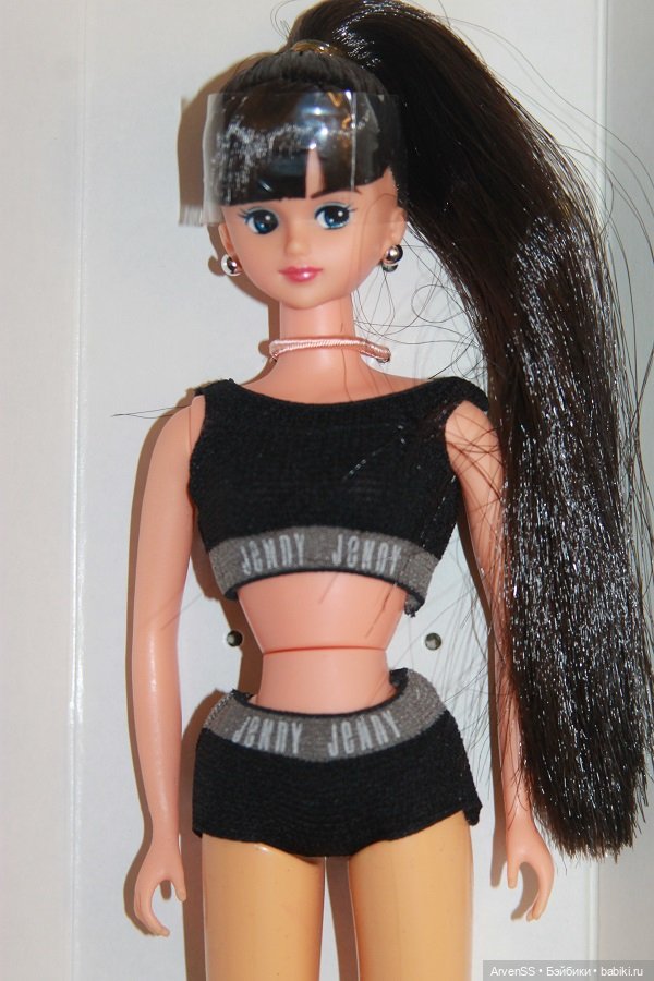 Подружка Дженни Кисара с длинным хвостом из лимитной серии Jenny's Club компании Такара (фото 4)