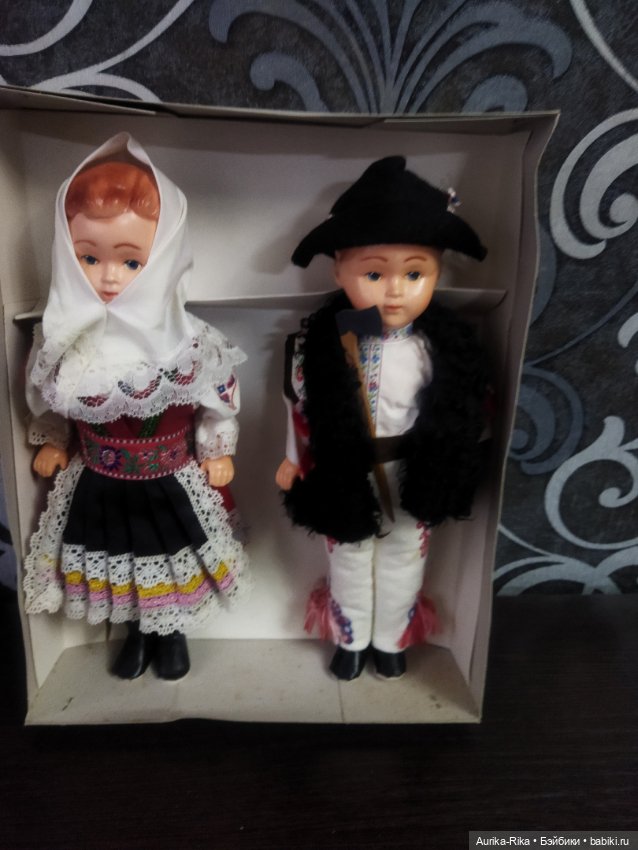 Винтажная парочка в коробке