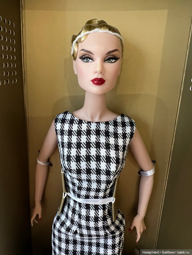 Виктория Ру Integrity, Victoire Roux