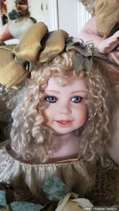 Фарфоровая коллекционная кукла от Thelma Rech (фото 3)