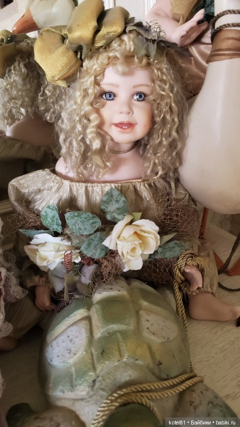 Фарфоровая коллекционная кукла от Thelma Rech (фото 4)