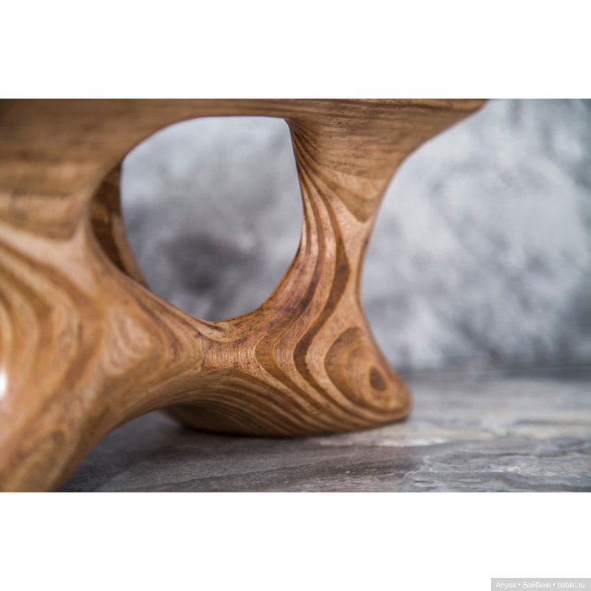 Деревянный стол для 1/6 кукол (барби, фр итд) - ручная работа