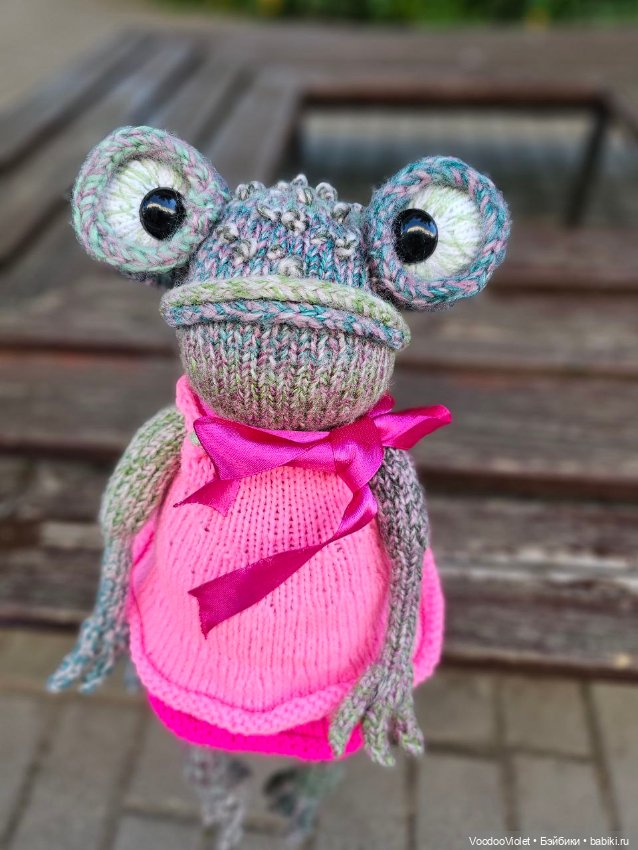 Лягушка Плюшка — Авторские игрушки (фото 2)