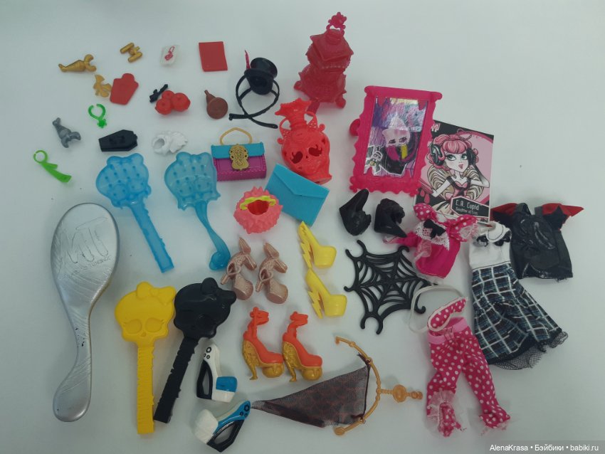 Аксессуары для кукол Монстер Хай (фото 6)