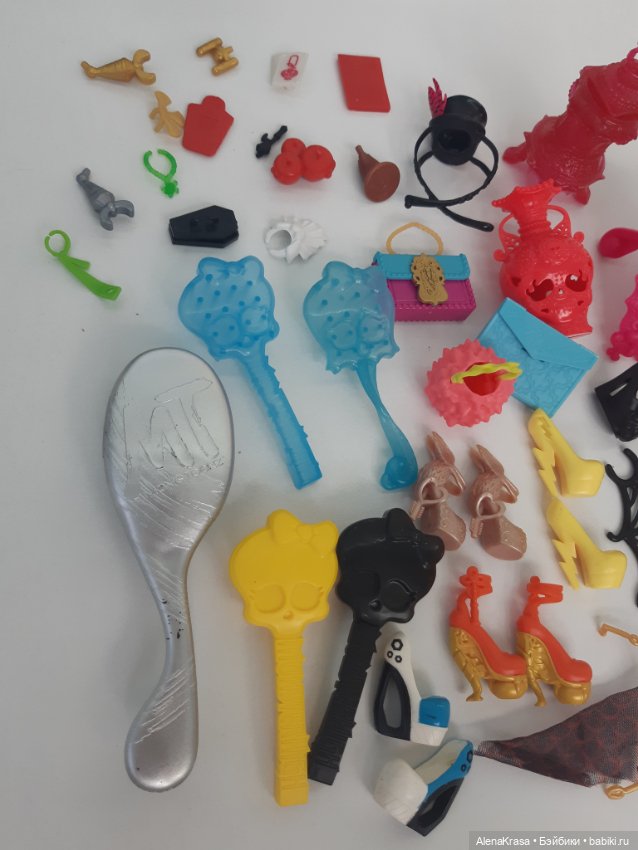 Аксессуары для кукол Монстер Хай (фото 9)