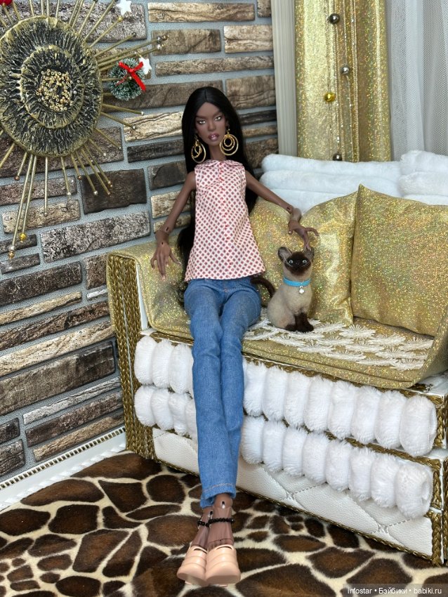 ЛОТ одежды для худышек новой Девы 2:0 М.Кутуевой (фото 3)