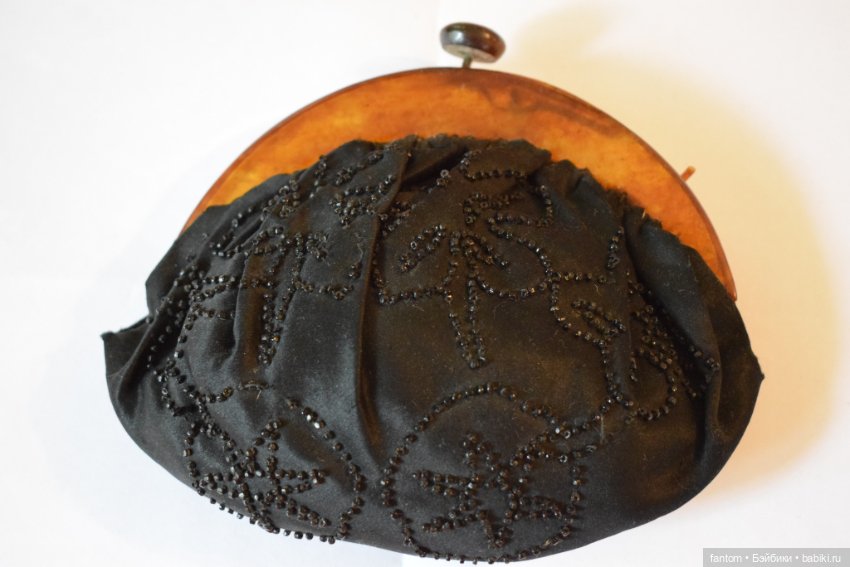 СКИДКА 20%Сумочка и одежда для кукол (фото 3)