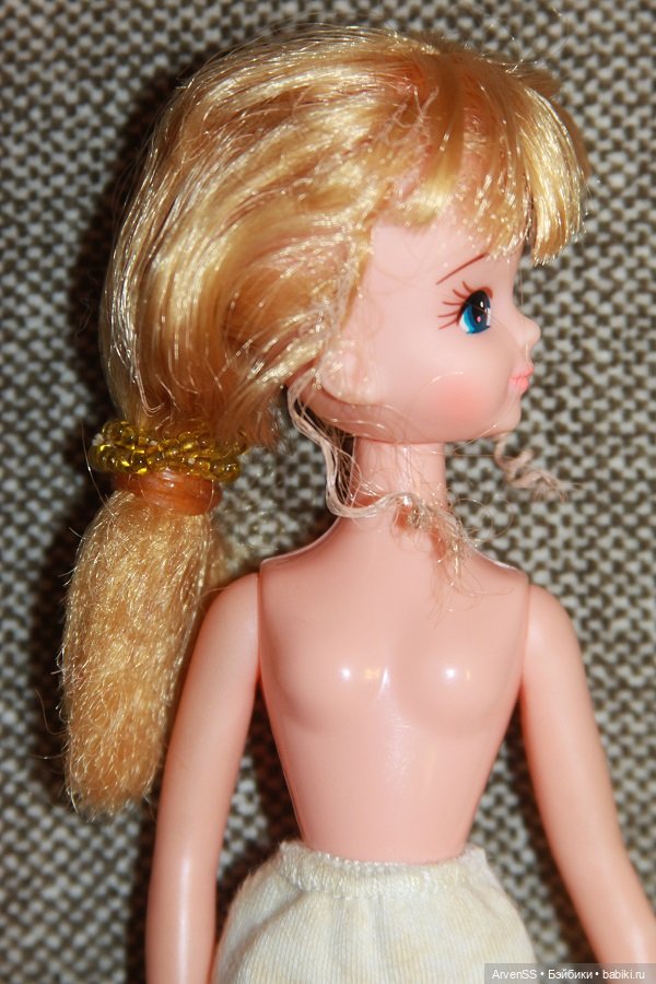 Винтажная подружка Ликки 3 поколения Маюми-чан компании Такара (фото 9)