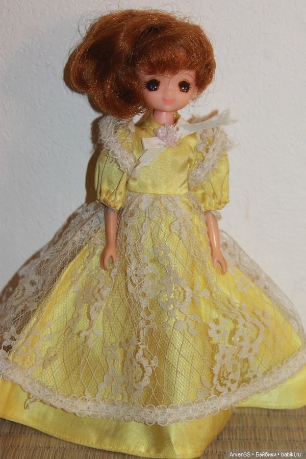 Винтажная медсестра Хитоми компании Такара