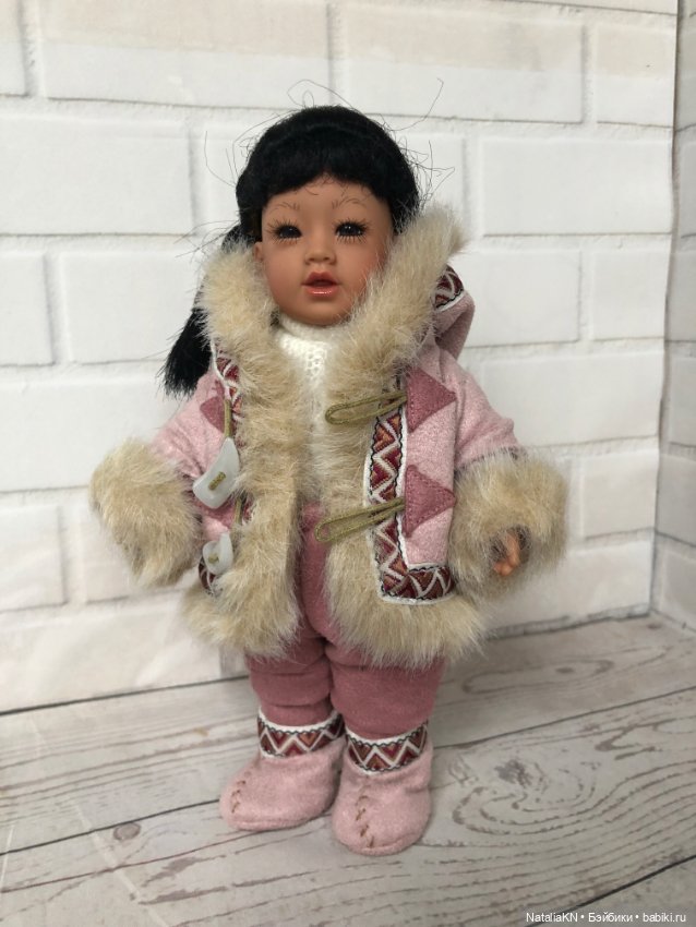 Мини Адора Коносак — Коллекционные куклы (фото 2)
