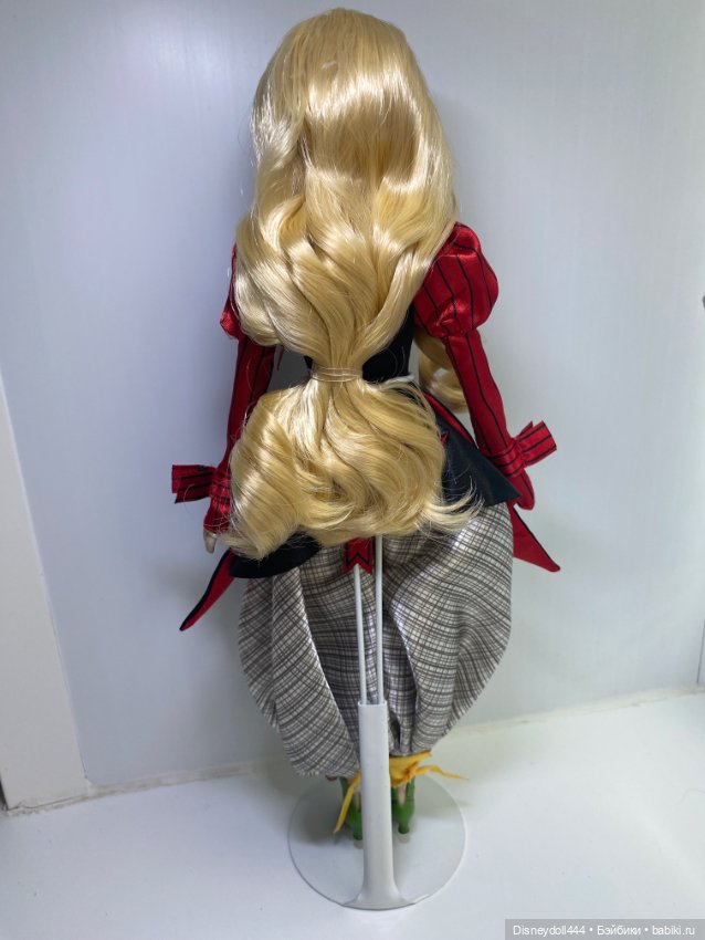 Портретная Алиса Кингсли (Миа Васиковска) от Jakks Pacific (2016) (фото 2)