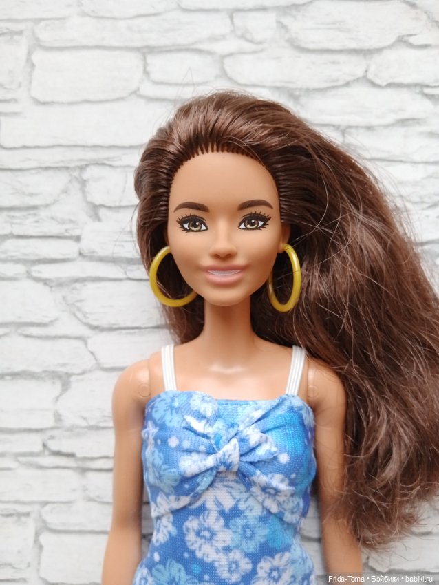 Barbie Loves the Ocean русые волосы (фото 2)