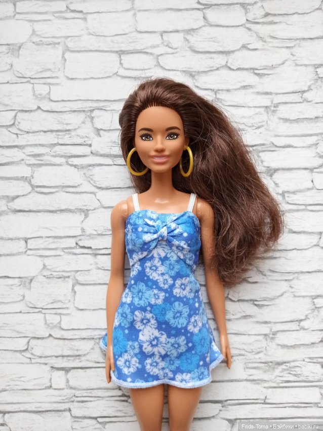 Barbie Loves the Ocean русые волосы