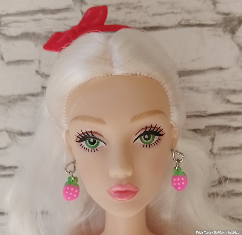 Серьги кисточки кисть для барби поппи интегрити момоко рестлерша Дисней лимон ягоды (фото 2)